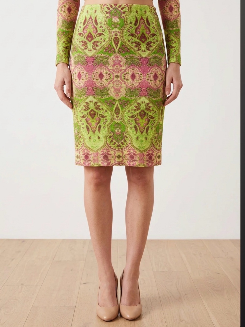 Vintage Bright Paisley Pencil Skirt in Lime & Pink size S length 20,5”